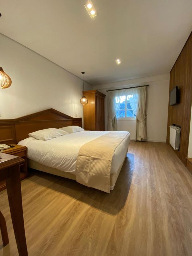 Pousada Dom Alfredo Jose Campos do Jordao Exterior photo