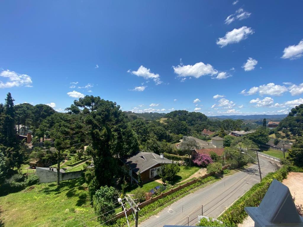 Pousada Dom Alfredo Jose Campos do Jordao Exterior photo